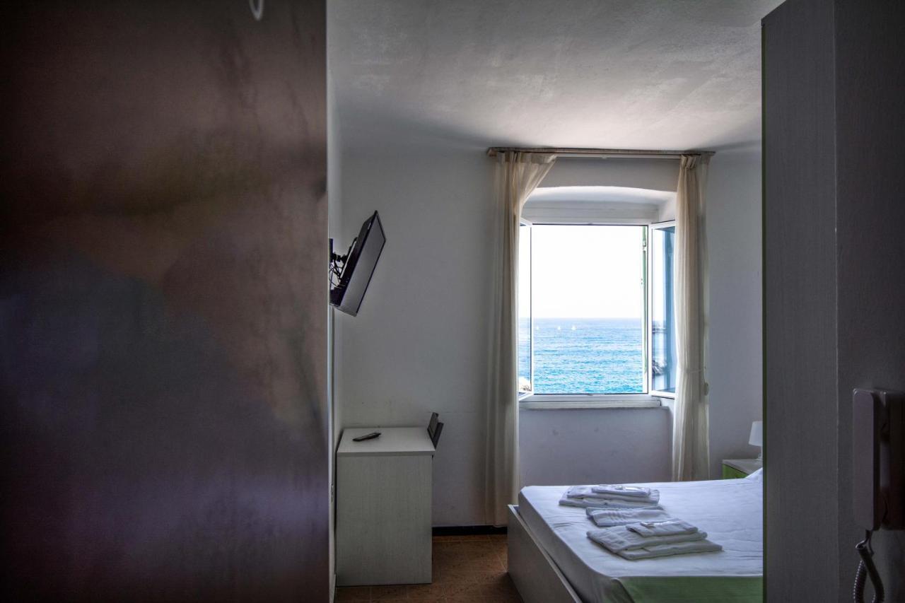 Hotel San Pietro Chiavari Esterno foto
