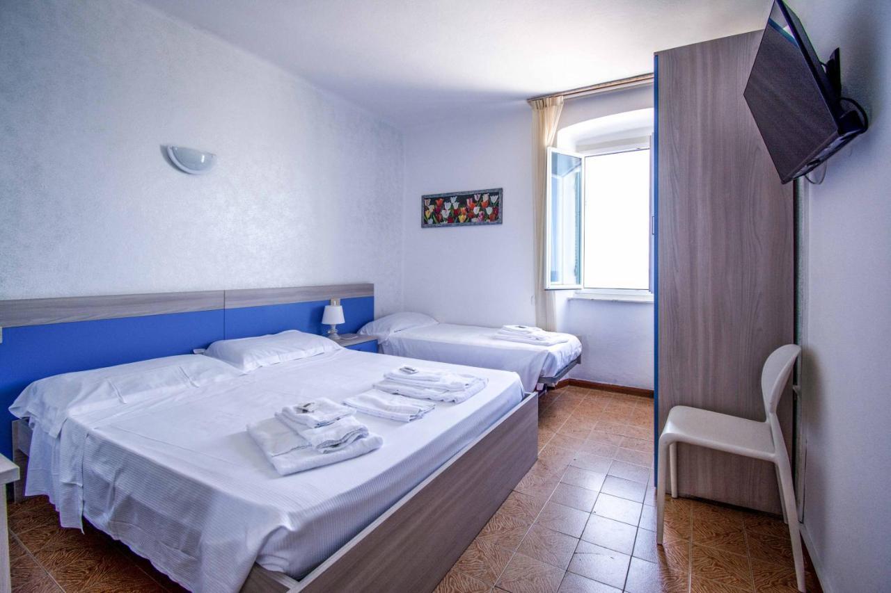 Hotel San Pietro Chiavari Esterno foto