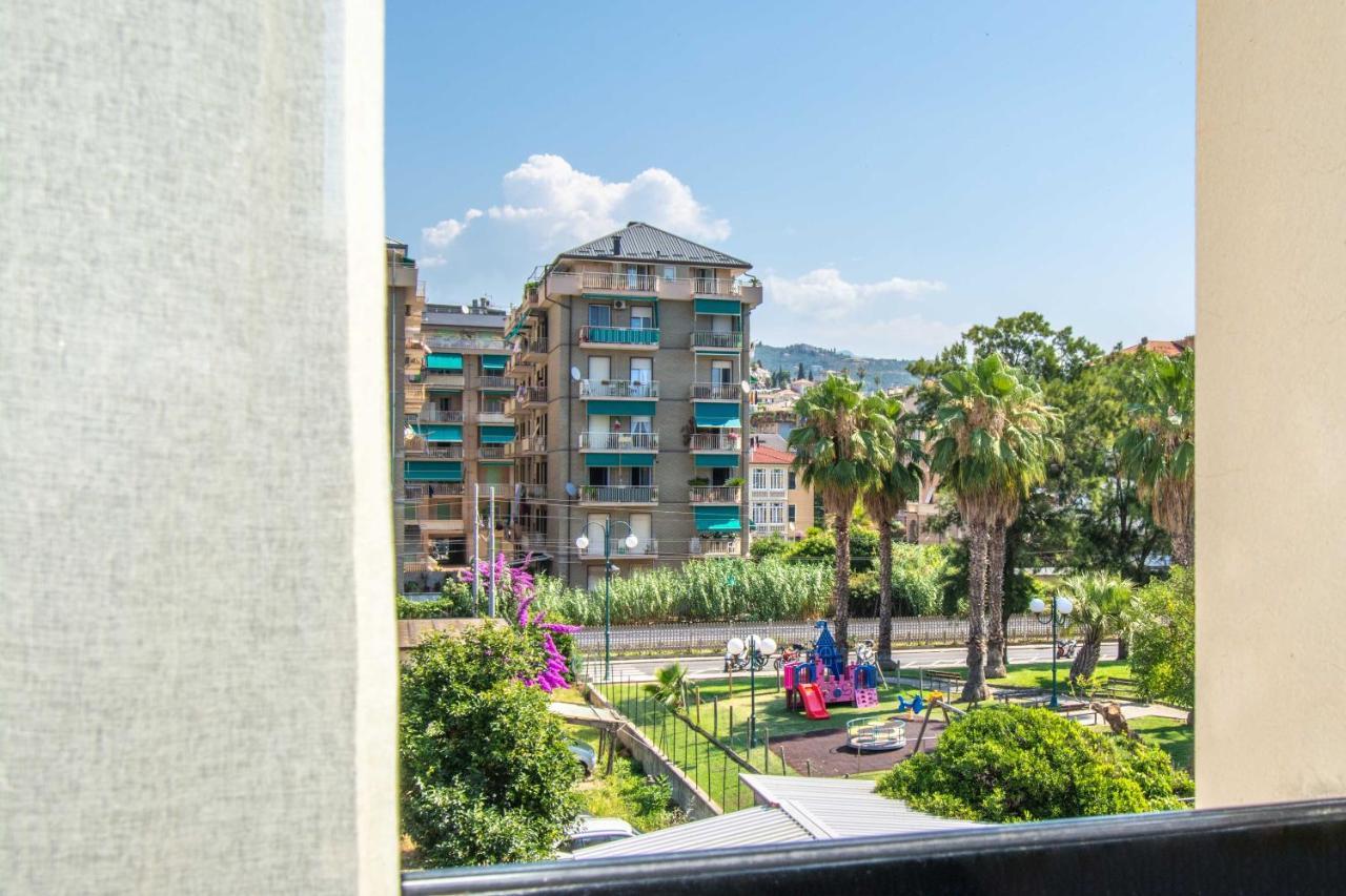 Hotel San Pietro Chiavari Esterno foto