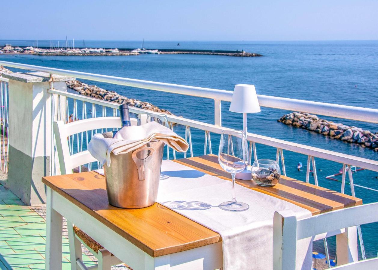 Hotel San Pietro Chiavari Esterno foto