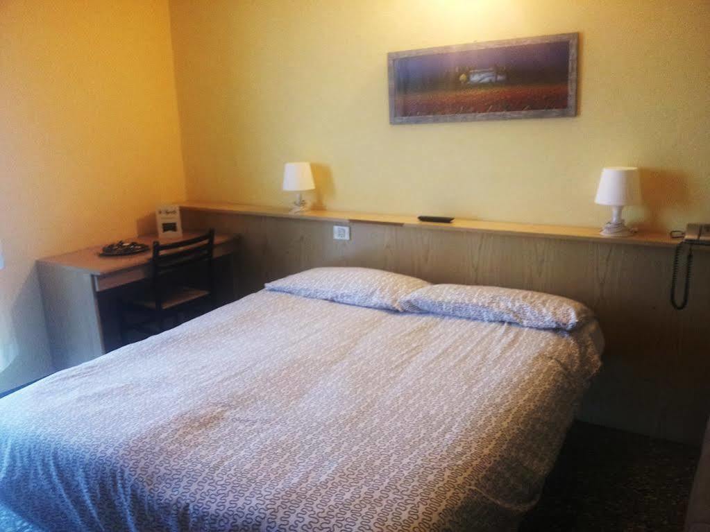 Hotel San Pietro Chiavari Esterno foto